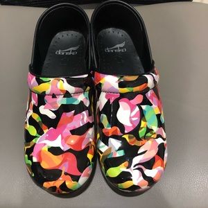 Dansko Clogs 38